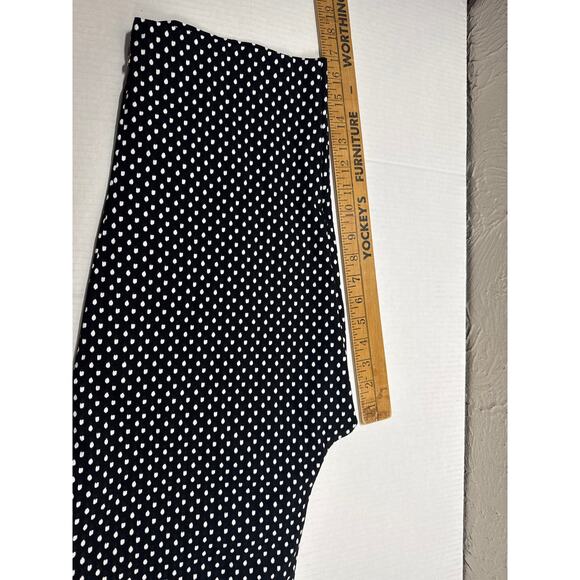 Chico's Black White Polka Dot Pull‎ On Cropped Pants Womens Stretch Size 12 - Picture 6 of 6